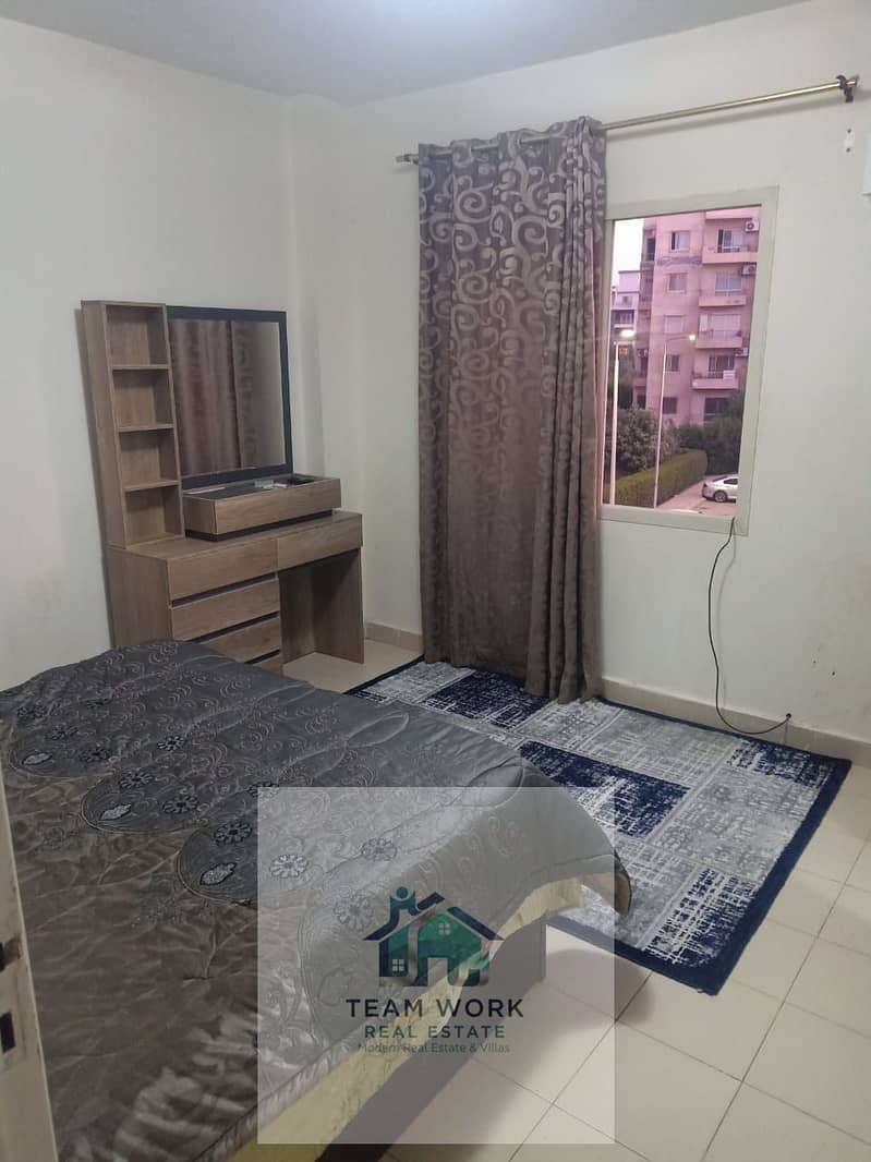 Furnished apartment for sale in Al-Mustaqbal Buildings at a very bargain price. Prime location with a landscape view. Air-conditioned. Sale includes f - Ansicht 2