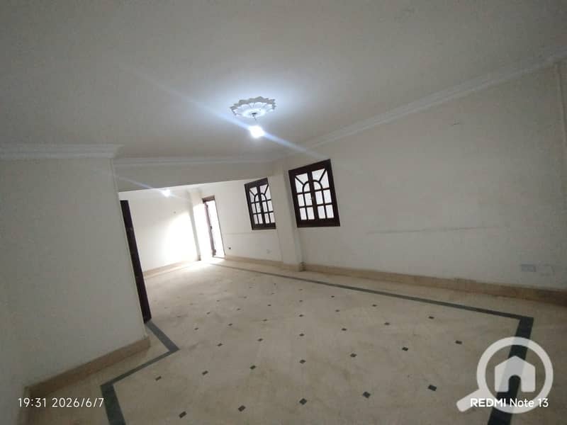 For sale: a 240m duplex villa in Al-Mi'raj Al-'Ulwi, in a prime location with luxury finishing. - Ansicht 2