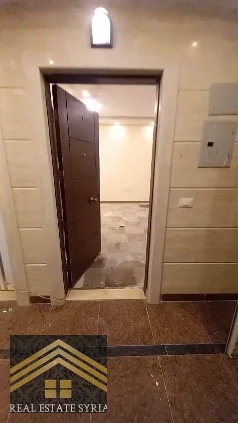 Apartment for rent, ultra-super-lux finish, fourth district, three rooms and a bathroom for a final bargain price of 10,000. - Ansicht 4