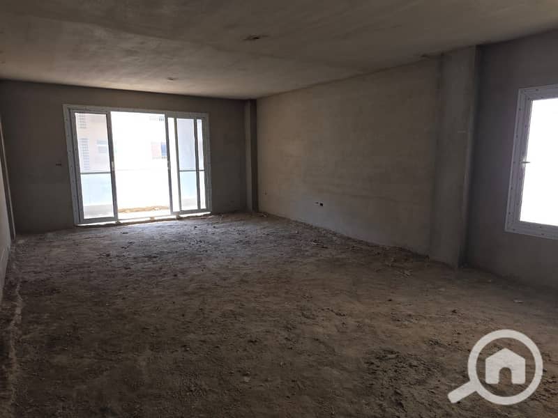 A ready-to-move-in apartment for sale in installments in a compound in the Fifth Settlement. - Widok 4