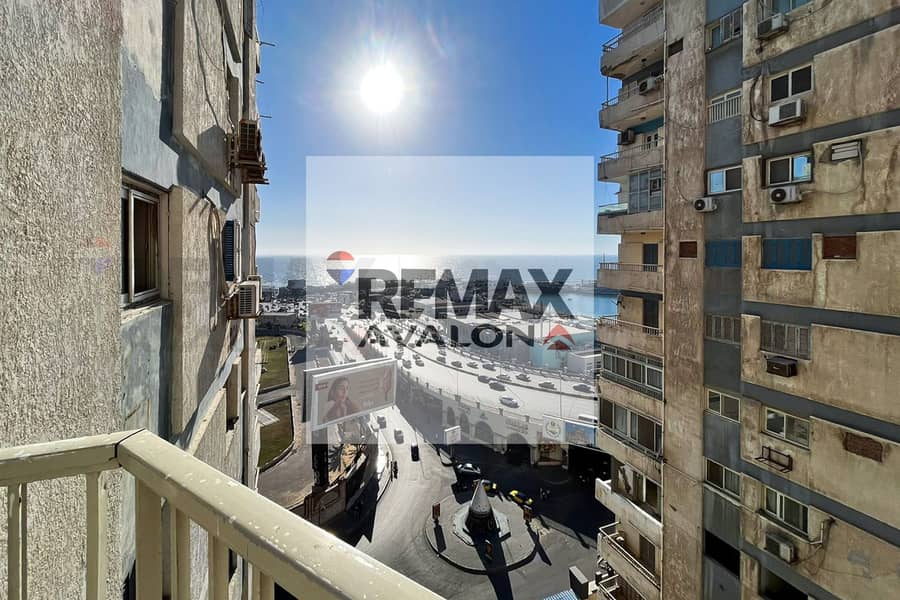 Sea View Apartment for Rent in (Mostafa Kamel – Officers Buildings) - Aanzicht 2