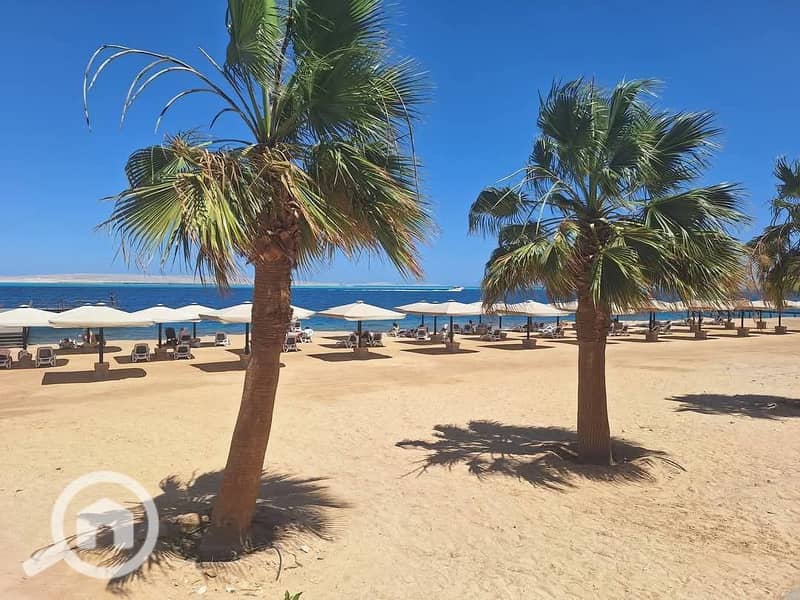A stunning view and sea as far as the eye can see: Studio/apartment (one room and living room) for daily rent at The View - Widok 2