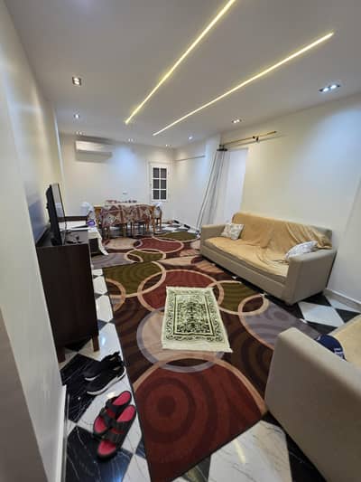 3 Bedroom Flat for Sale in Sheikh Zayed, Giza - شقة للبيع في الشيخ زايد - Sheikh Zayed - الحي الاول - من المالك 3 Bedroom Flat for Sale in Sheikh Zayed, Giza - شقة للبيع في الشيخ زايد - Sheikh Zayed - الحي الاول - من المالك