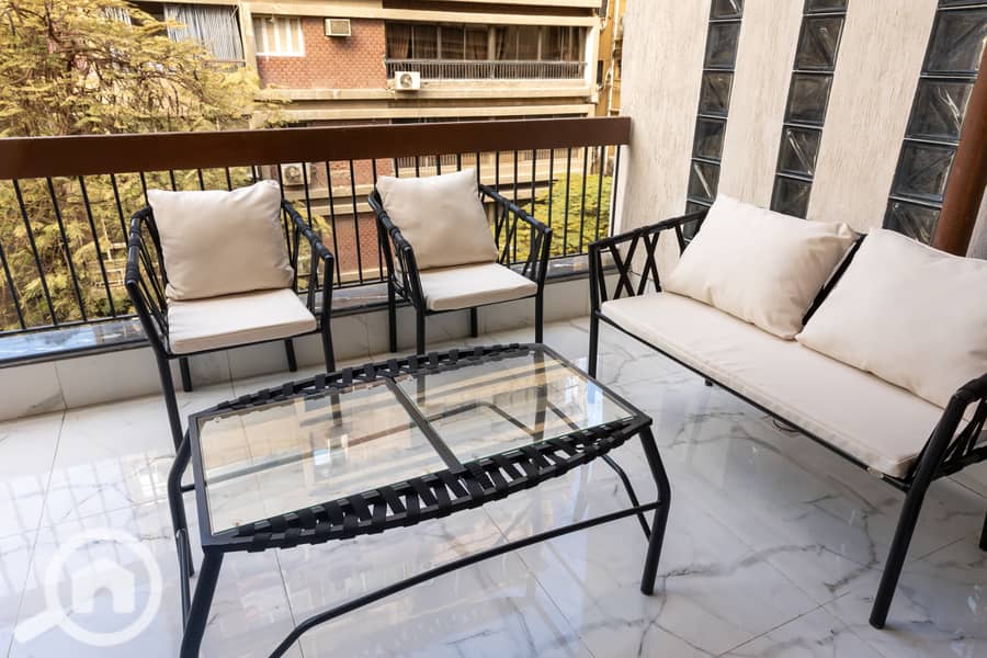 Duplex villa with hotel finishing near Safir Hotel in Midan, spacious for upscale and distinctive living in Dokki. - Widok 4