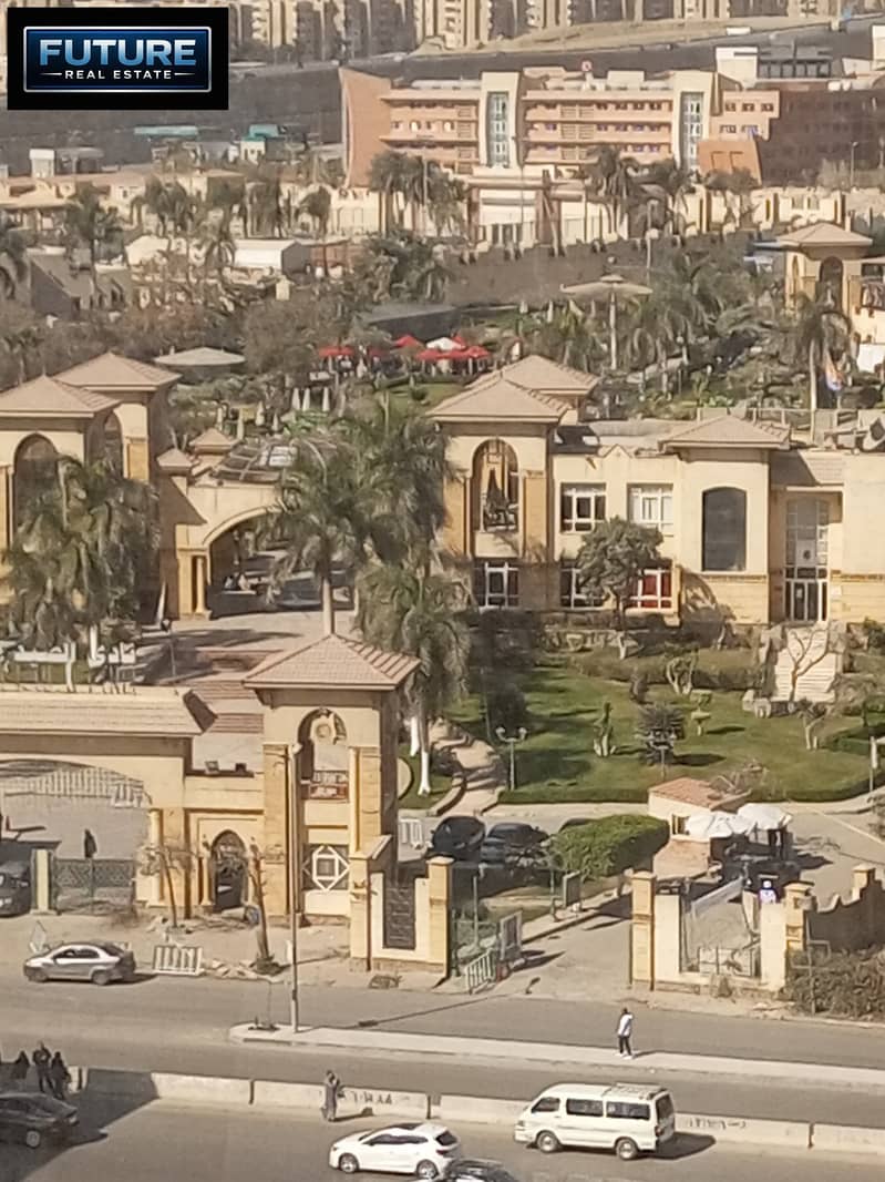 135 sqm apartment in Crystal Plaza compound on the Ring Road in Maadi, in front of the New Sporting Club, Wadi Degla Club, and Katameya Club. – další