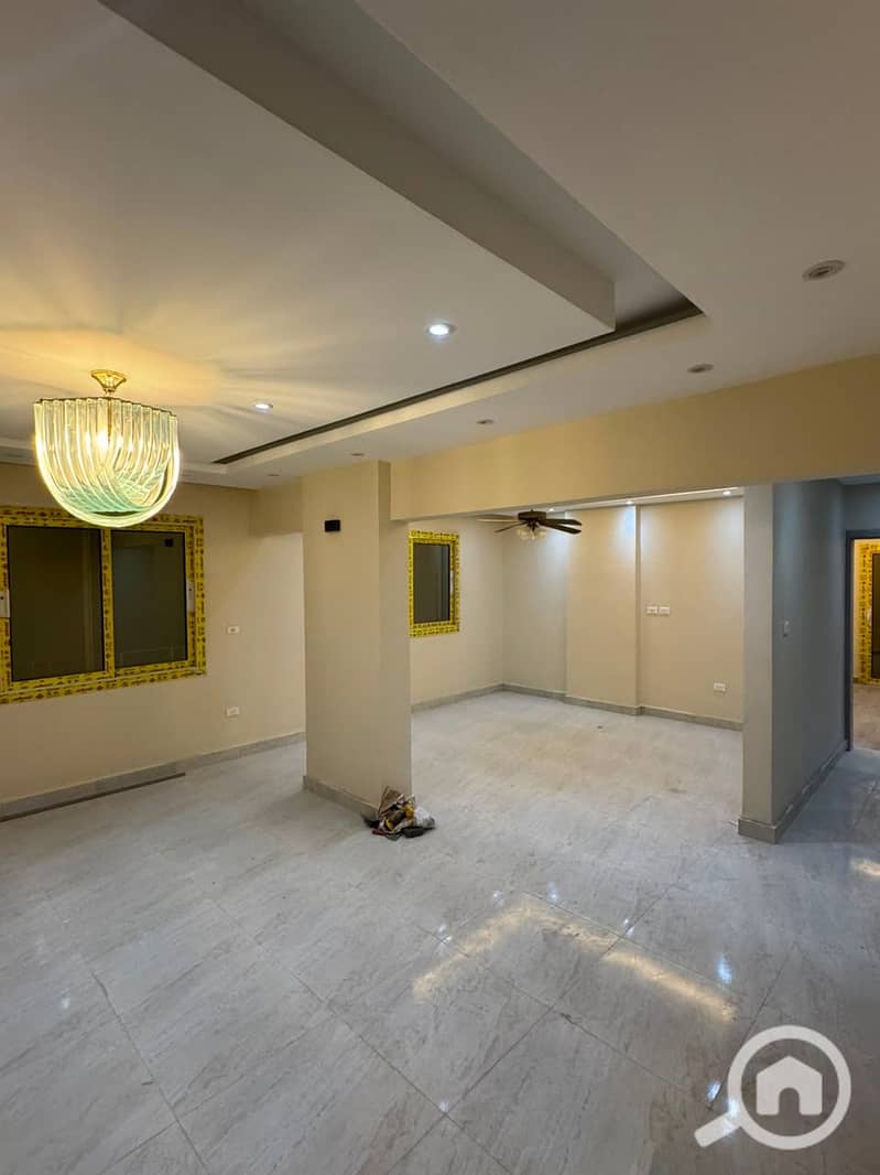 Apartment for rent in Sheraton next to Radisson | 2 rooms | Third floor with elevator | Good finishing | Side view - Bild 2