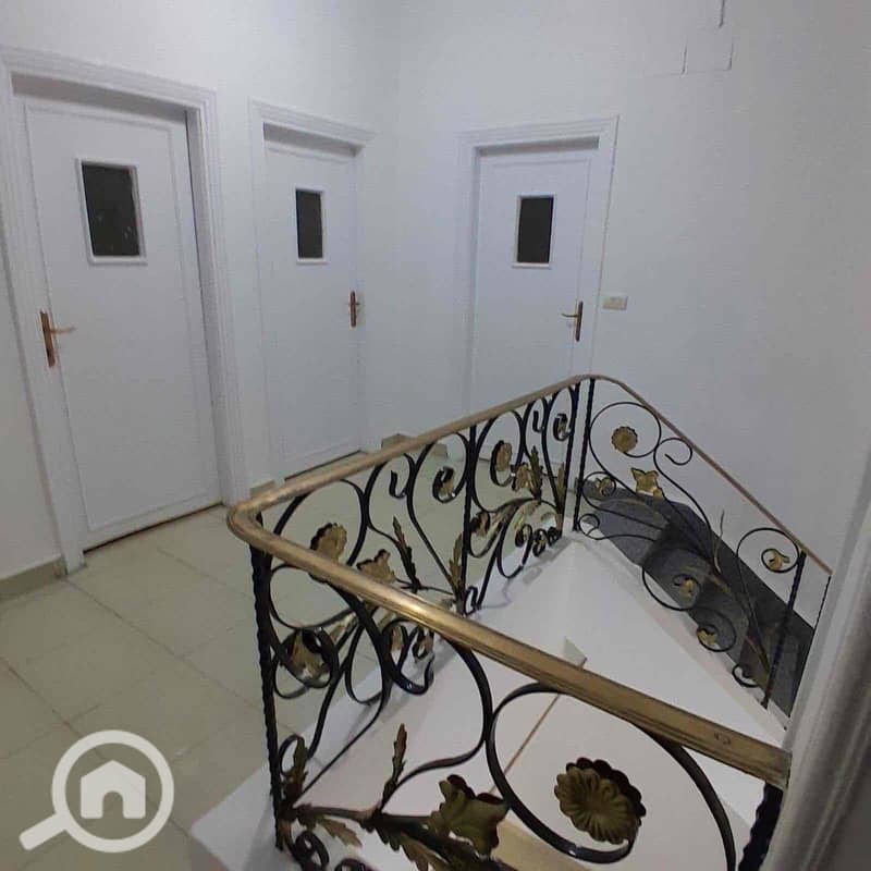Villa for rent in Sarayat Maadi, excellent location, suitable for administrative purposes, super deluxe finishing - Widok 5