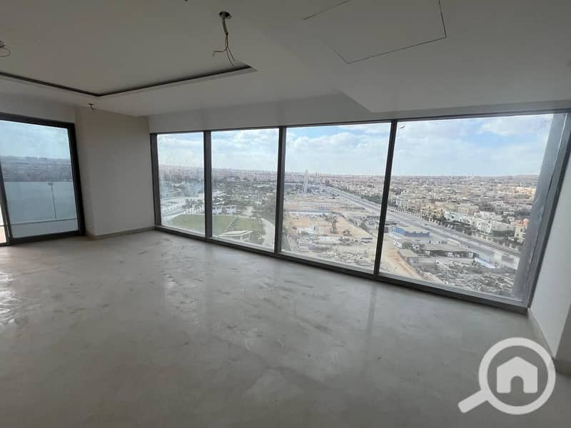 Spacious apartment at a bargain price with a distinctive view in Zayd Towers - Ansicht 2