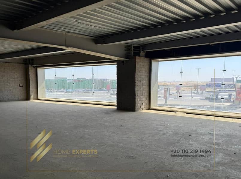 Prime Commercial Space for Rent – Axis Mall - Vista 2