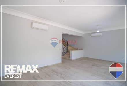5 Bedroom Townhouse for Rent in 6th of October, Giza - original - 2026-06-23T114154.421. jpg