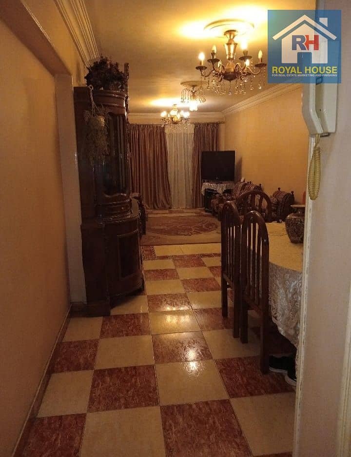 Apartment for sale, 120 sq m, on Mohamed Abdel Khalek Street, off Selim El Awal Street, near Ibn Khaldoun School, El Naam, close to El Helmiya Square. - Widok 3