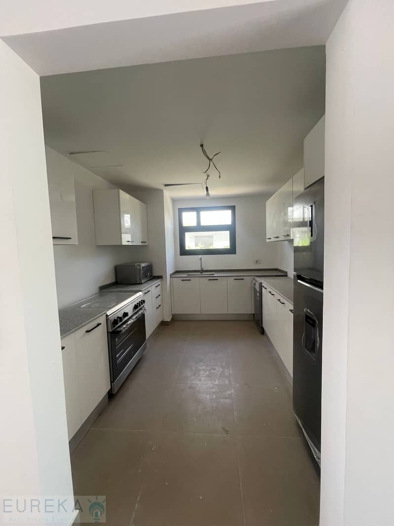 Vila twinhouse 373m for rent with kitchen and ac’s in alburouj compound – pohled 5