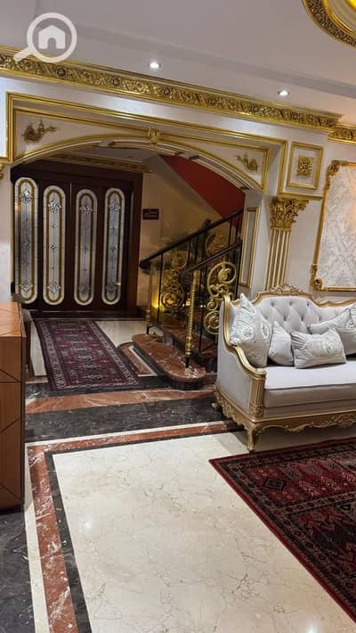 10+ Beds Villa for Sale in Sheikh Zayed, Giza - 1000380661. jpg