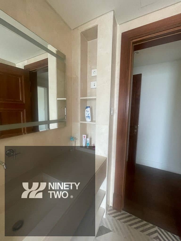 Luxury Furnished Apartment for Rent in Katameya Dunes 400sqm Full Golf View - Więcej