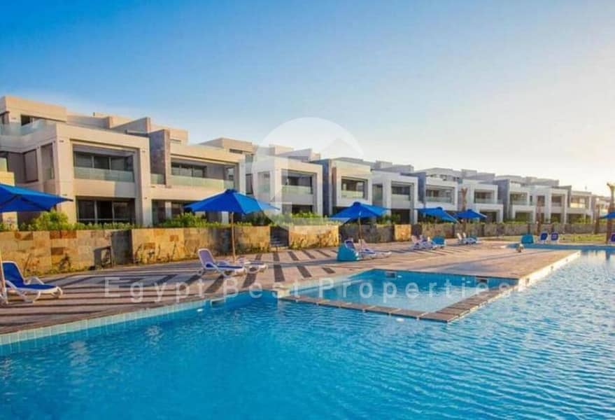 Deliver 2028 | PoolFront Fully Finished 4th Sea Row Upper Chalet With Prime Roof Overlooking Sea Over 7 Years Plan At La Vista Ras El-Hekma - Widok 2