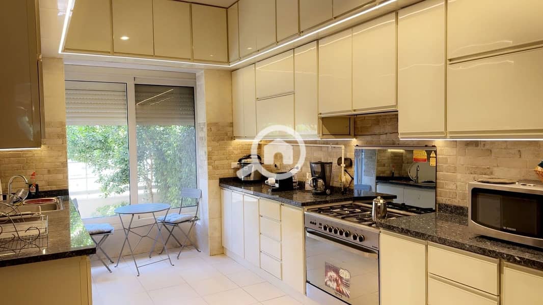 Villa for sale, immediate delivery, ready with furnishings and appliances in Atrio, Sheikh Zayed. - Widok 5