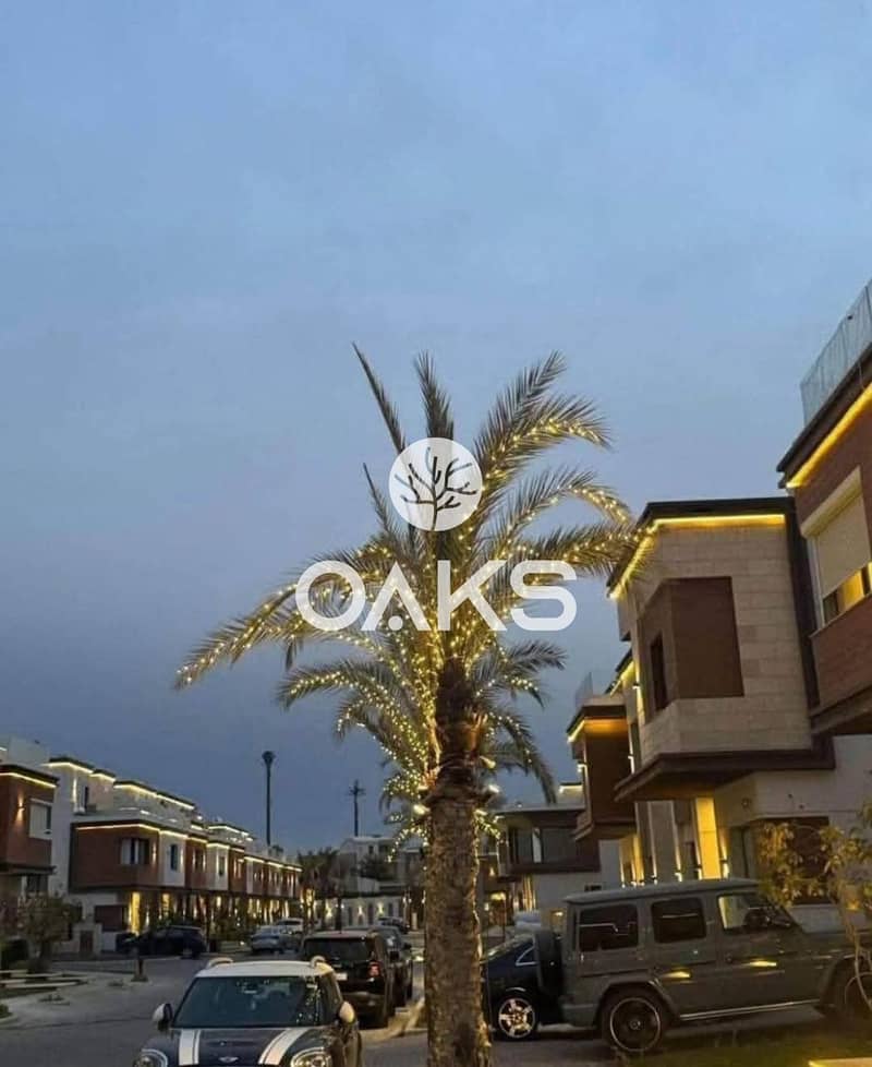 Villa for Sale in Azzar Compound, at the Heart of the Golden Square – New Cairo In A Prime Location Near 90 Street And American University. - Vista 3