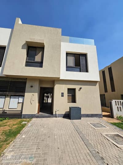 4 Bedroom Townhouse for Rent in Shorouk City, Cairo - 1000083989. jpg