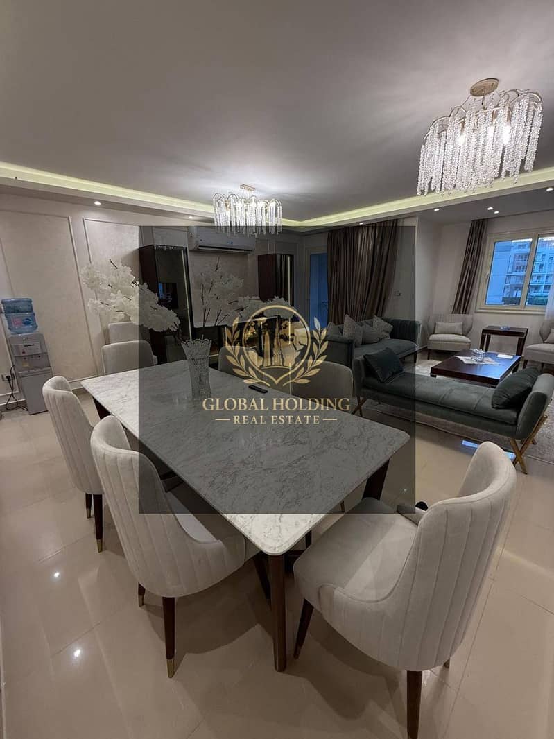 Apartment for sale ready for viewing 150m² in Fifth Settlement Jade Compound opposite the Eastern Market in Al Rehab - Widok 2