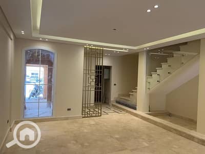 4 Bedroom Townhouse for Rent in New Cairo, Cairo - 25c5e8d8-7920-48b4-a3d9-6a740af54f7f. jpeg