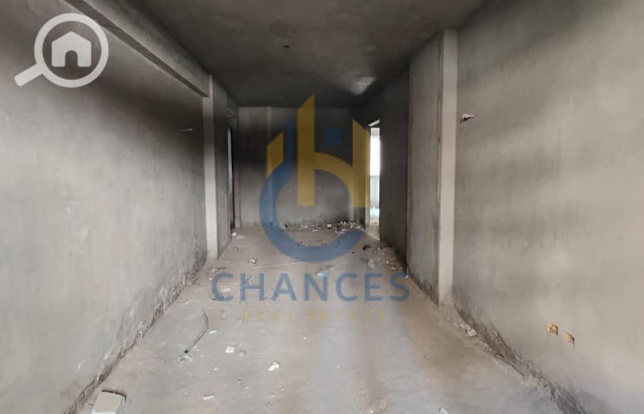 Ground floor apartment with garden for sale in Emerald Compound, Shatr 10, Zahraa El Maadi, with a landscape view. - Ansicht 4