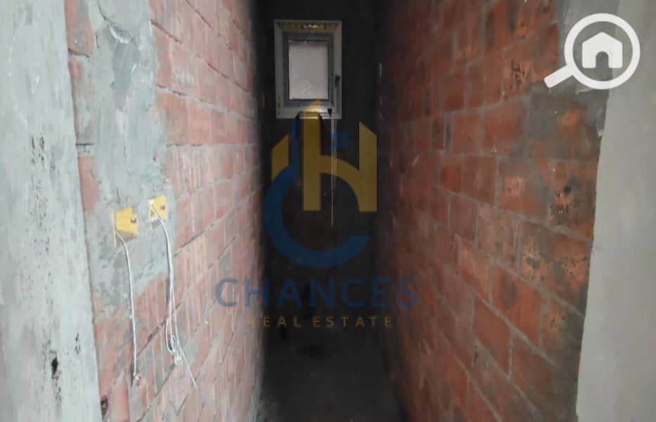 Ground floor apartment with garden for sale in Emerald Compound, Shatr 10, Zahraa El Maadi, with a landscape view. - Ansicht 5