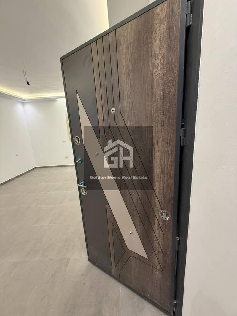 Air-conditioned studio for rent with dressing, land view at Elkhmayel Compound - Sheikh Zayed - Widok 2