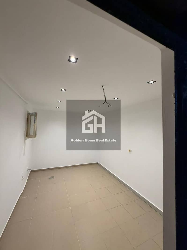 Air-conditioned studio for rent with dressing, land view at Elkhmayel Compound - Sheikh Zayed - Więcej