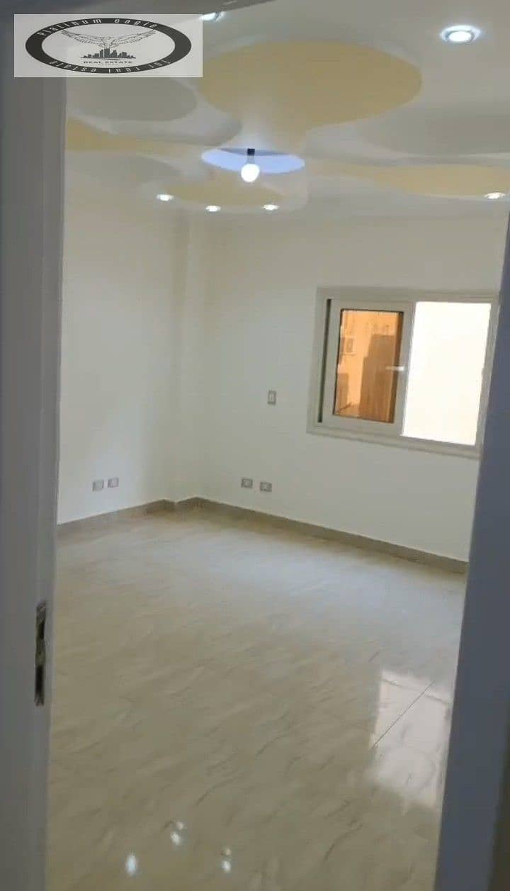 Duplex penthouse for rent with kitchen, Fifth Settlement, Al Banafseg Buildings, near Waterway and Bedaya School and 90th Street. Ultra-super-lux - Mehr