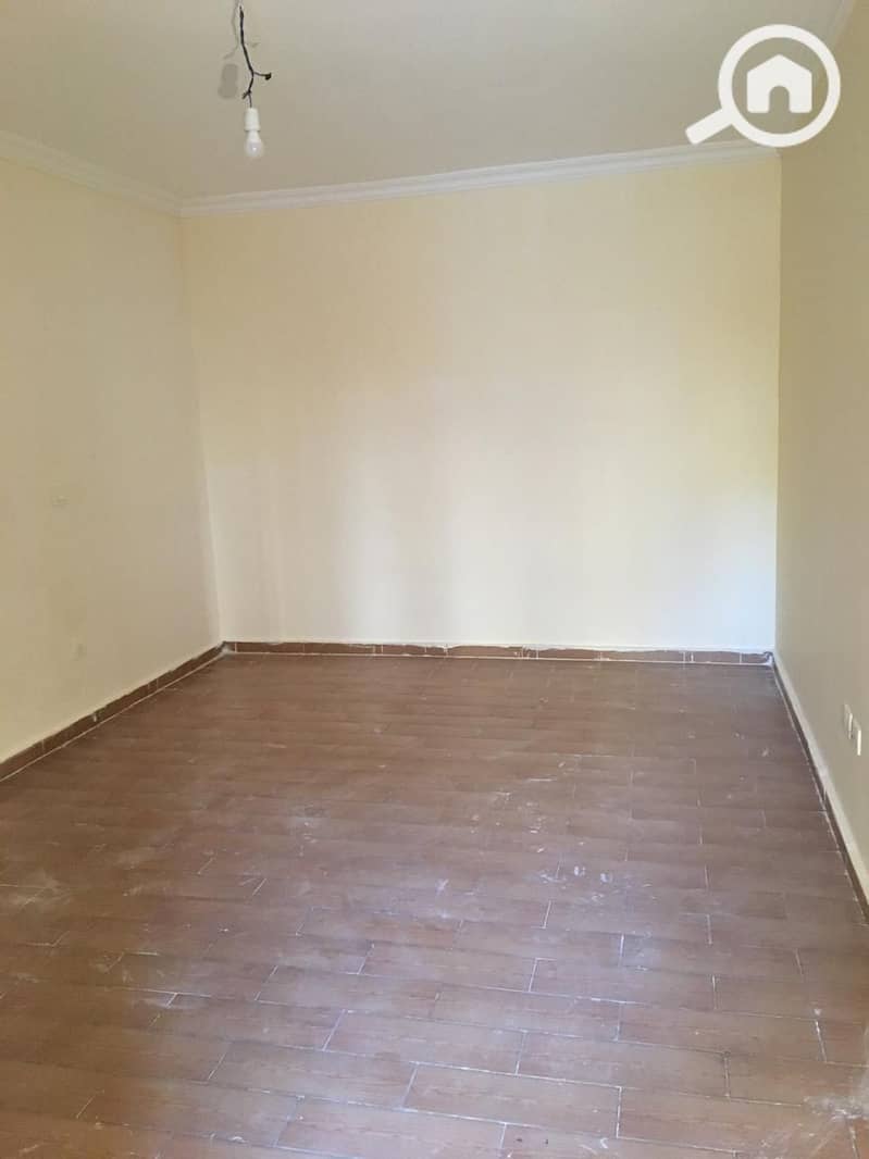 For sale in the Dar Masr compound next to Al Rehab, ground floor 130m - Widok 4