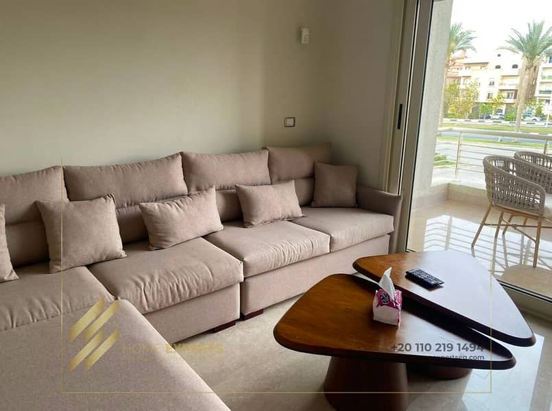 Luxury furnished Standalone for rent in CFC - Więcej