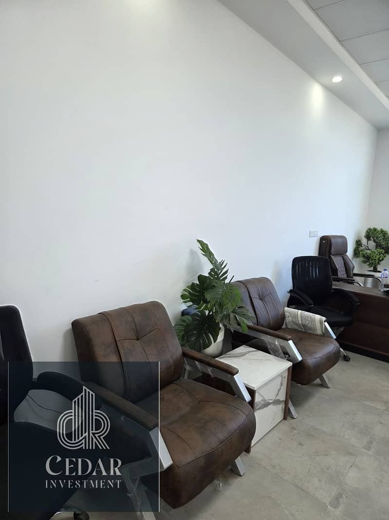 Office for rent on Al-Mustaqbal Street directly in the heart of Sheikh Zayed in Cargo Mall behind Saudi next to Global Hospital. - Mehr