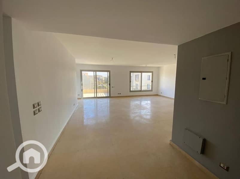 An apartment ready for living in Sodic next to Beverly Hills - Ansicht 2