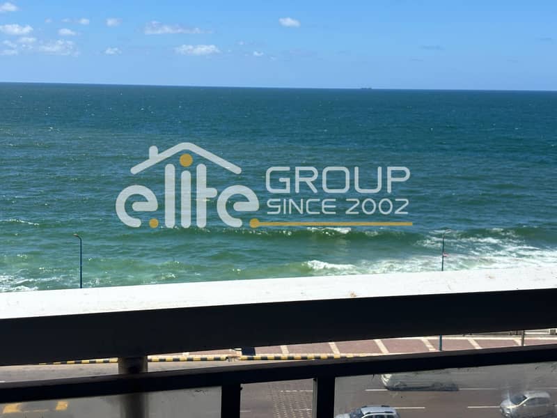 Luxury beachfront apartment for sale - Widok 2