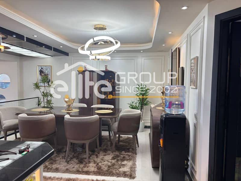 Luxury beachfront apartment for sale - Widok 3