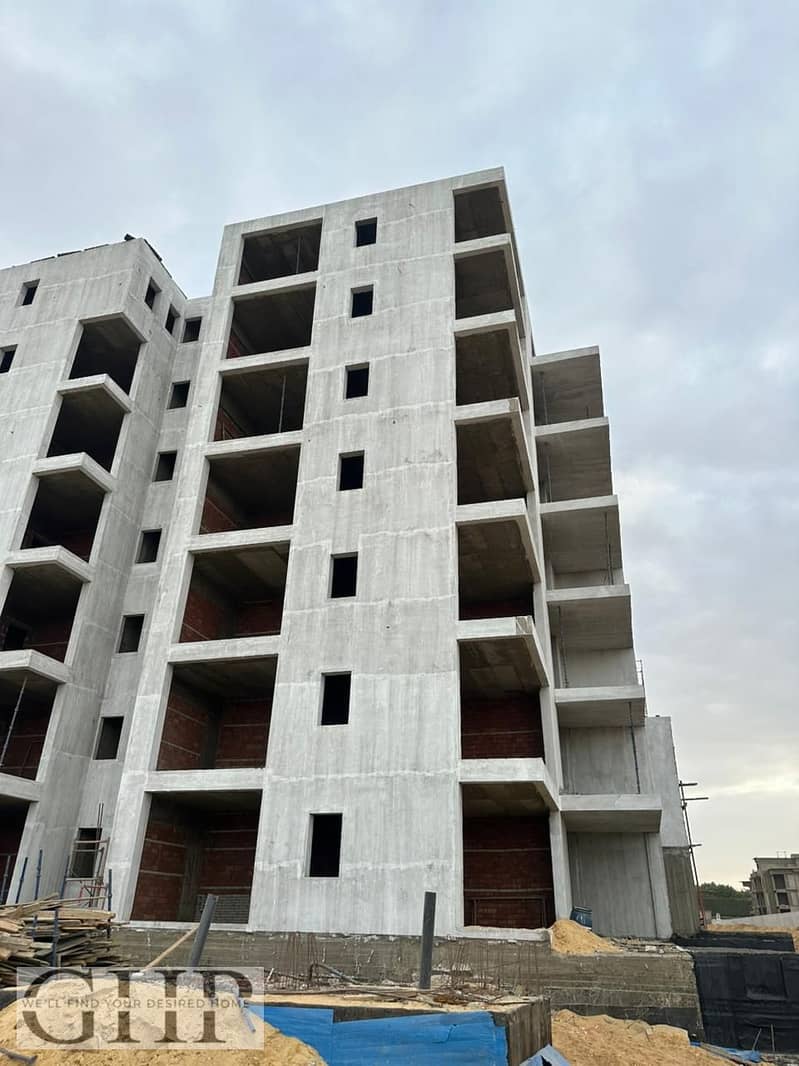 Apartment with garden in Lake View Residence 2 New Cairo - Więcej