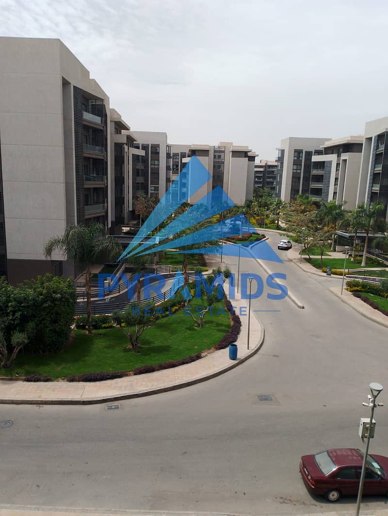 For Sale – Prime Apartment in Privado, Madinaty A great opportunity to own a ready-to-move-in apartment in one of the most prestigious and calm commu – pohled 2