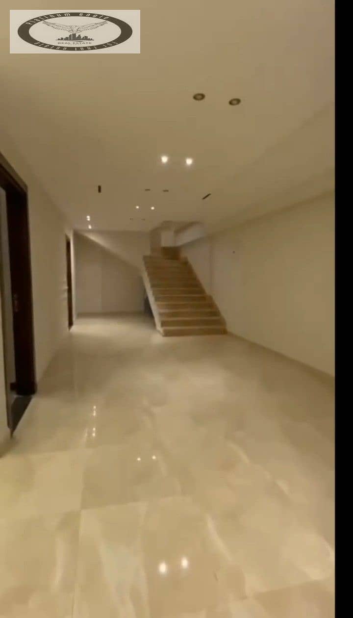 Duplex for rent in Al-Andalus 2, Fifth Settlement, near Katameya Dunes and 90th Street. First occupancy. Ultra-super-lux finishing. - Więcej