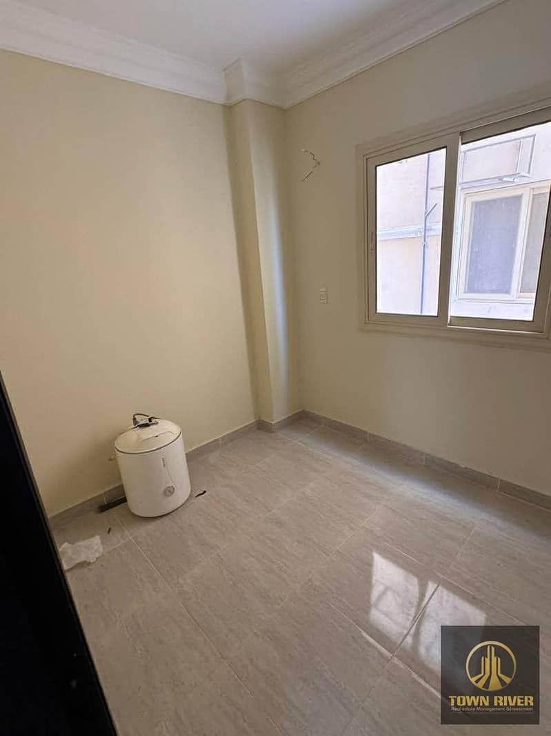 Enjoy summer all year round at a special price in Ain Sokhna! Chalet for sale in the best village with all services: La Sirena Palm Beach Ain Sokhna. . - Widok 5