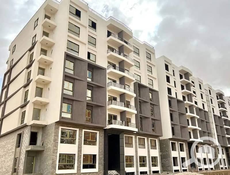 3-bedroom apartment, 147 sqm, immediate delivery, fully finished in a luxury compound in front of the Russian University in the heart of New Administrative Capital, with only 10% down payment. - Ansicht 3