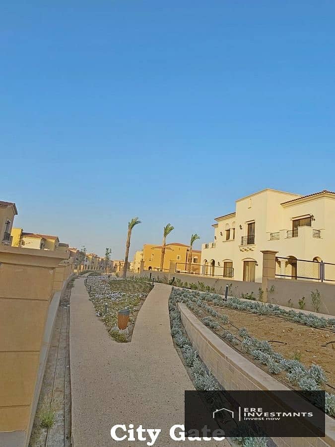 2 City Gate_335. jpg