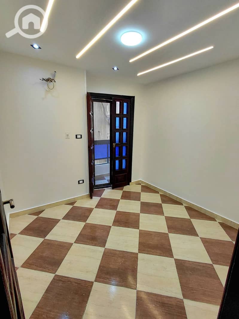 Apartment for sale in Miami, Main Tower 45, 150 meters, 8th floor, asking price 5 million and 100 thousand - Aanzicht 6