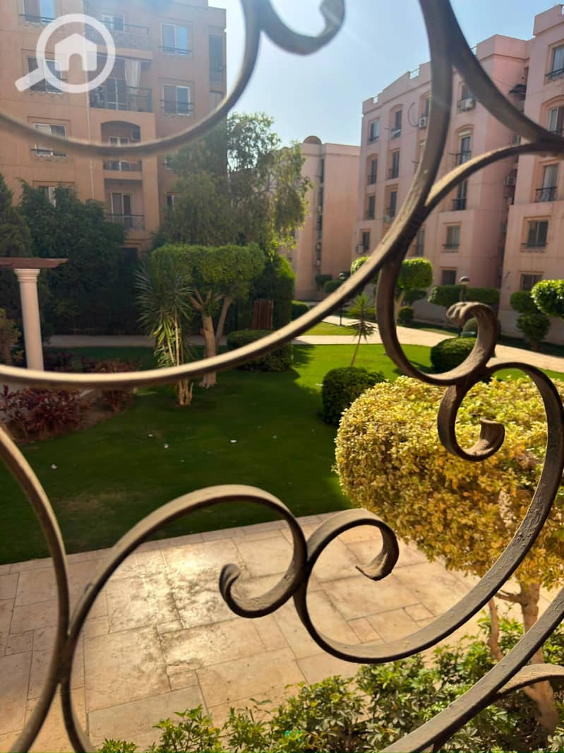 Apartment for sale garden view ready to move in Prime location near the club 74 sqm two bedrooms in Al Rehab 1 - Phase 2 - New Cairo - Więcej