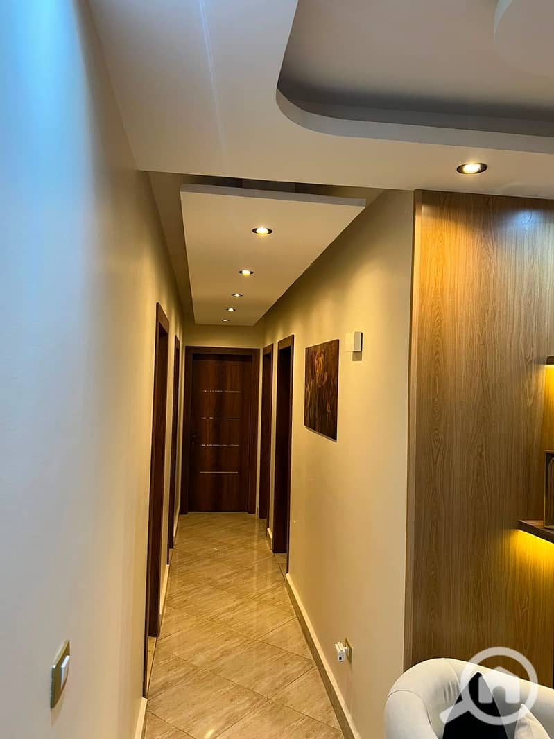 For sale, an apartment in Dar Misr Compound, Al-Qornfol, near Al-Rehab, the Eastern Market, the Attorney General's Office, and Cairo Security Directorate. - Widok 6