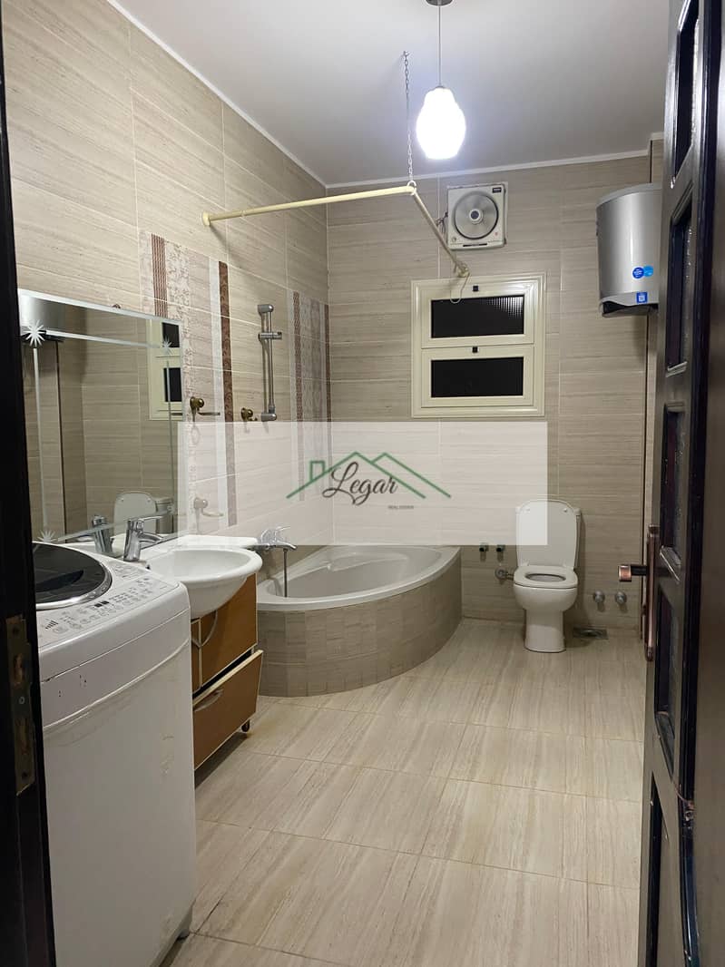 Apartment for rent in Al Motamayez, West Somid, fully furnished, 300 sq m, at a bargain price. - Widok 4
