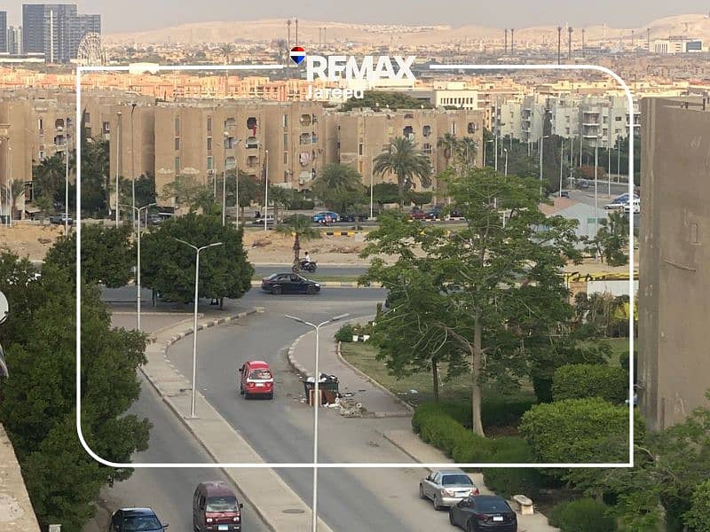 Roof Apartment for Sale in Sheikh Zayed, 11th District | Full North Facing & Open View - Widok 2