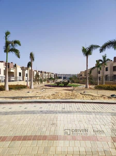 Ready to Move Twin House for Sale in Alma Compound Phase One Sheikh Zayed 1st District Next to Hyper One – pohled 3