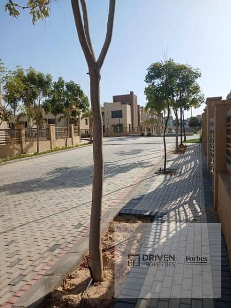 Ready to Move Twin House for Sale in Alma Compound Phase One Sheikh Zayed 1st District Next to Hyper One – další