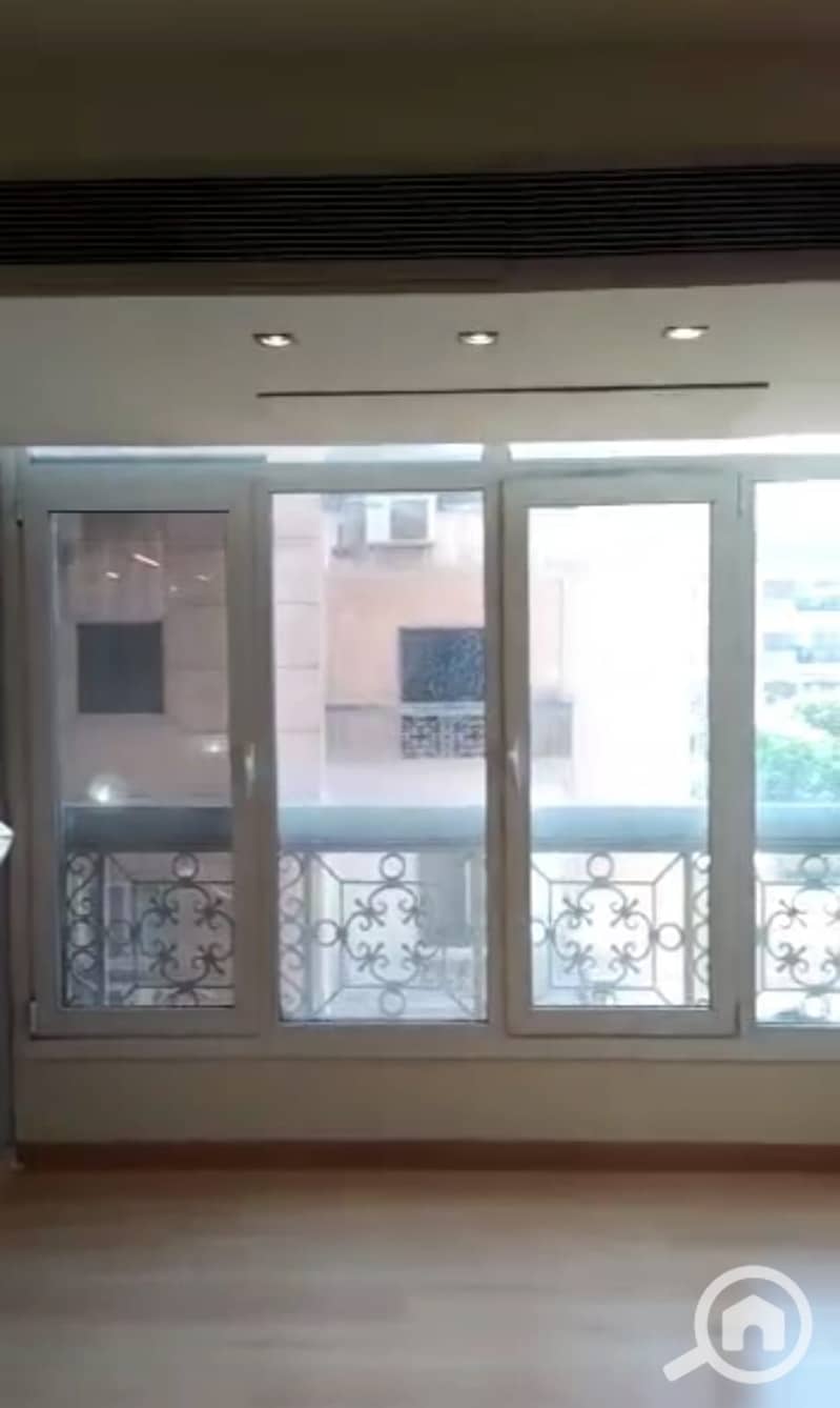 6 1000983758. jpg