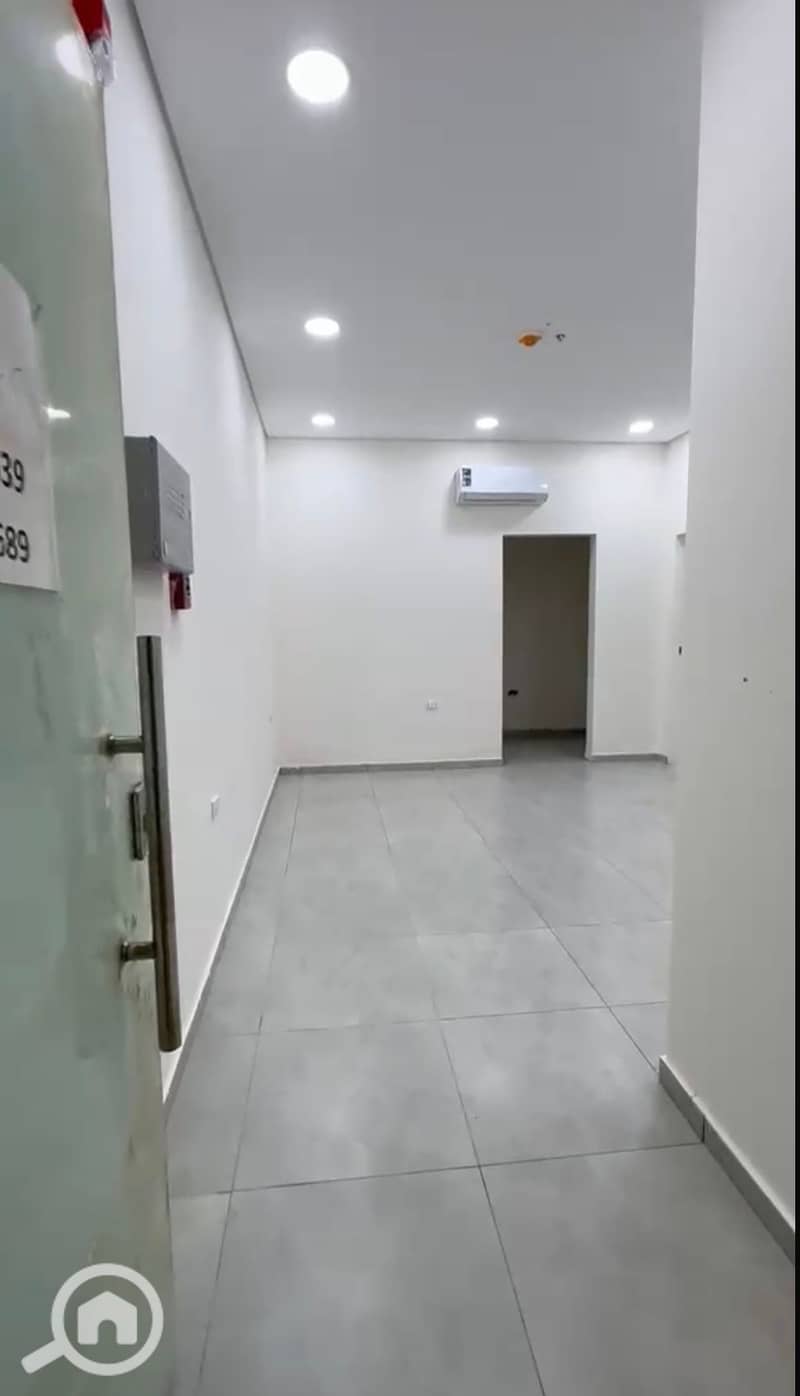 Clinic for rent in Dar Misr Al-Qarnfal on Youssef Al-Sebaei Axis - Więcej